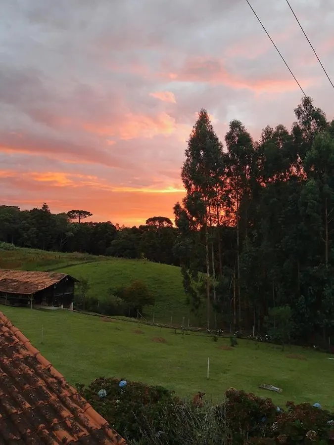 Chacara Quedinha D'Agua Guest House Campo Alegre  Campo Alegre (Santa Catarina)